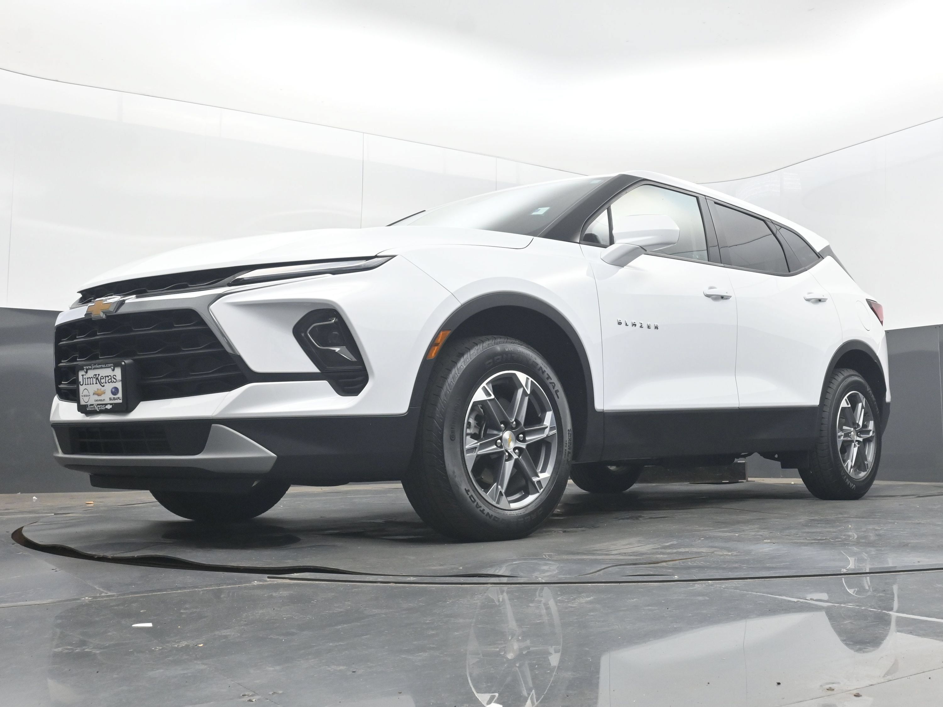 Used 2025 Chevrolet Blazer LT FWD image 25