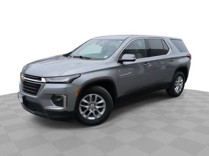 Used 2024 Chevrolet Traverse LS w/ Safety Package