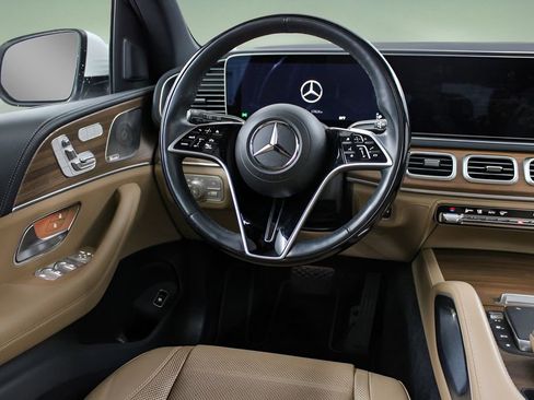 Used 2024 Mercedes-Benz GLE 350 4MATIC image 14
