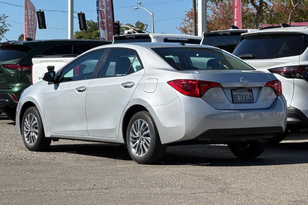 Certified 2019 Toyota Corolla XLE FWD image 5