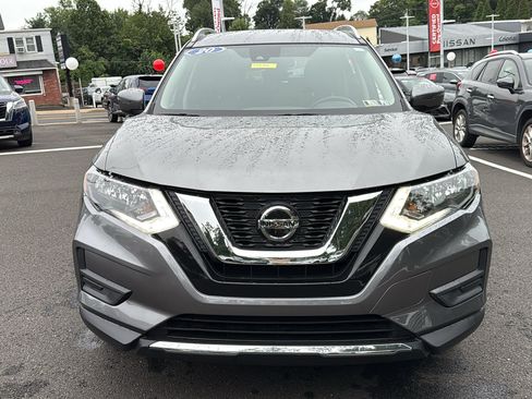 Used 2020 Nissan Rogue SV AWD/4WD image 2