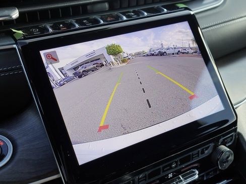New 2025 Jeep Grand Cherokee L Limited w/ Black Appearance Package image 17