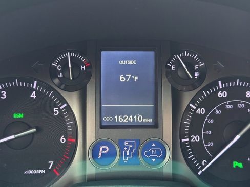 Used 2017 Lexus GX 460 Luxury w/ Sport Design Package AWD/4WD image 11