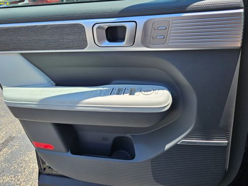 New 2025 Hyundai Santa Fe Limited FWD image 26
