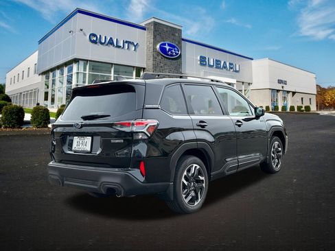 Certified 2025 Subaru Forester Limited AWD/4WD image 4