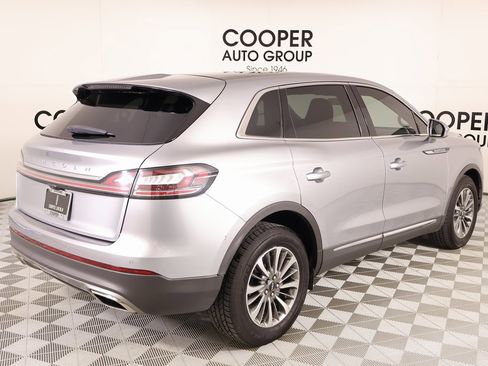 Used 2021 Lincoln Nautilus Reserve image 21