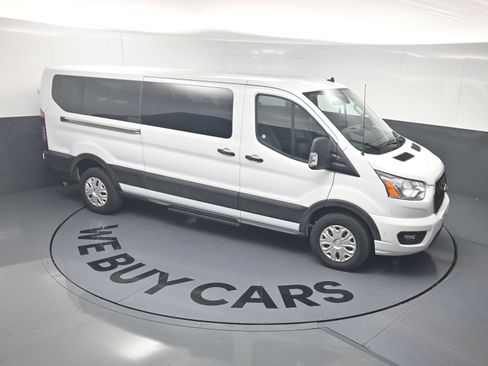 Used 2022 Ford Transit 350 XLT RWD image 23