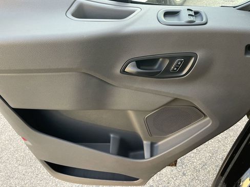 New 2025 Ford Transit 250 148 Medium Roof w/ Load Area Protection Package image 20