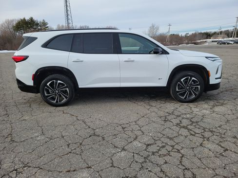 New 2026 Buick Enclave Sport Touring w/ Power Package image 8