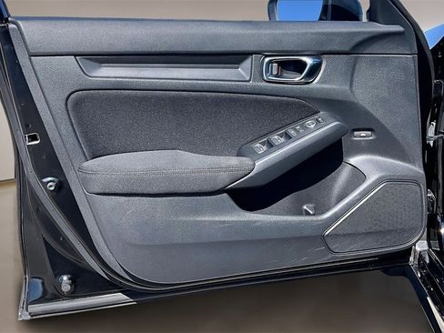 Used 2022 Honda Civic Sport image 17