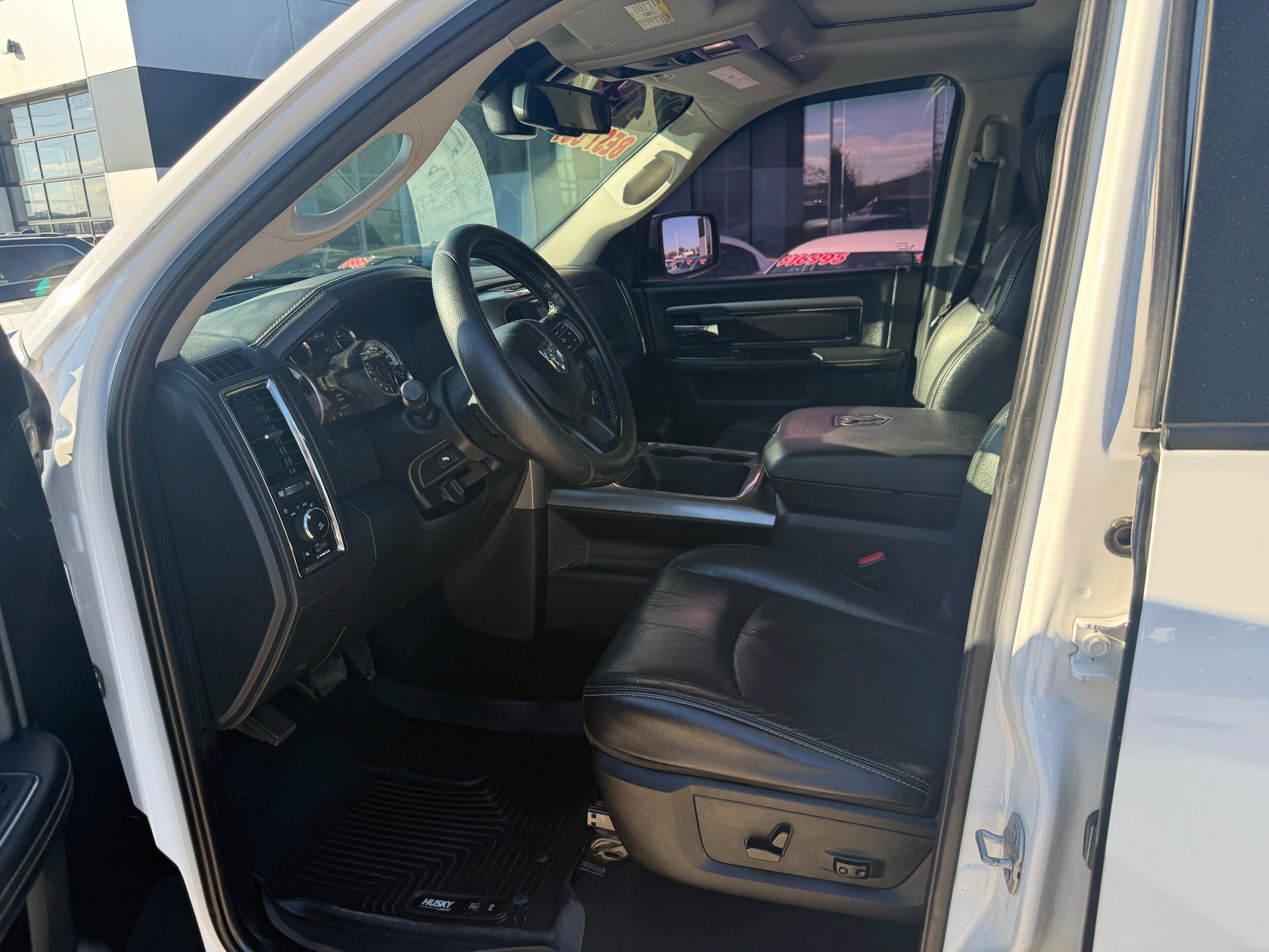 Used 2018 RAM 1500 Sport w/ Convenience Group AWD/4WD image 4