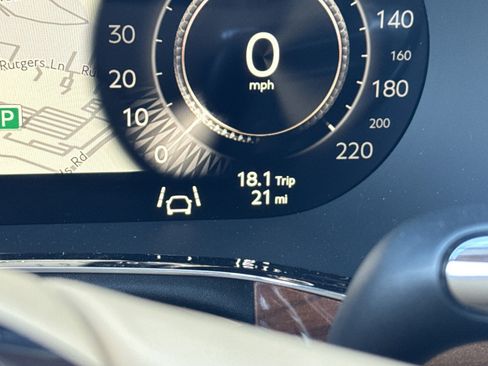 New 2026 Bentley Flying Spur Plug-In Hybrid image 21