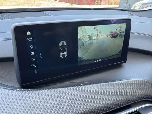 Used 2019 BMW i8 Roadster AWD/4WD image 26
