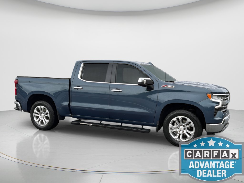Used 2024 Chevrolet Silverado 1500 LTZ AWD/4WD image 4