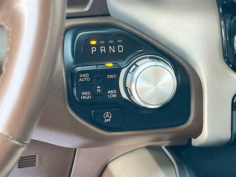 Used 2021 RAM 1500 Laramie AWD/4WD image 17