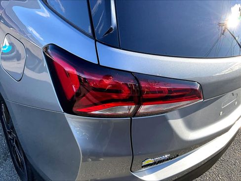 Used 2023 Chevrolet Equinox LS w/ LS Convenience Package image 32