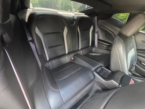 Used 2016 Chevrolet Camaro SS RWD image 35