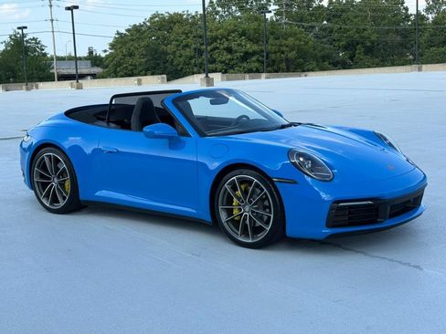 Used 2022 Porsche 911 Carrera w/ Premium Package RWD image 80