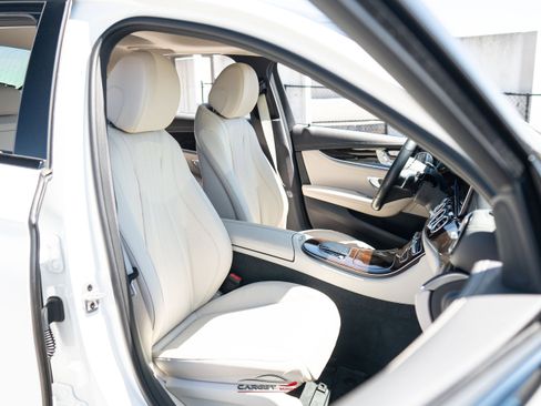 Used 2021 Mercedes-Benz E 350 4MATIC Sedan w/ Premium Package image 17