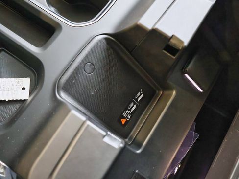 New 2026 GMC Sierra 1500 SLT w/ SLT Premium Plus Package image 22