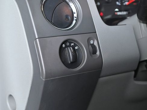 Used 2007 Ford F150 XLT image 18