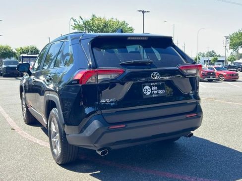 Used 2025 Toyota RAV4 XLE w/ Convenience Package AWD/4WD image 11