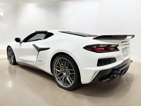 Used 2023 Chevrolet Corvette Z06 image 27
