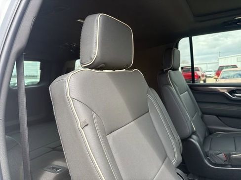 New 2026 GMC Yukon XL Elevation AWD/4WD image 52