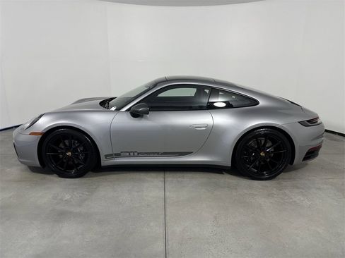 Certified 2024 Porsche 911 Carrera T image 2
