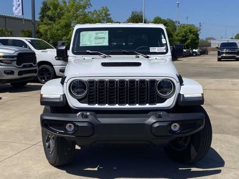 New 2026 Jeep Gladiator Sport AWD/4WD image 32