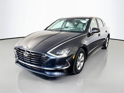 Used 2020 Hyundai Sonata SE w/ Cargo Package FWD image 4