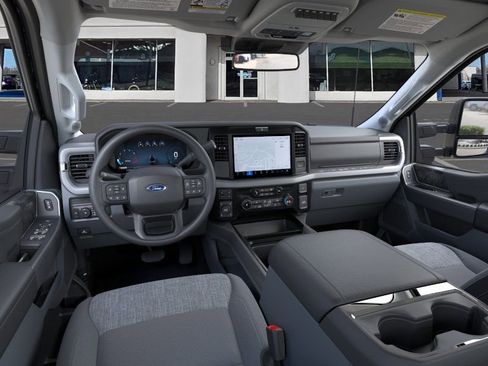 New 2026 Ford F350 XLT w/ XLT Premium Package AWD/4WD image 11