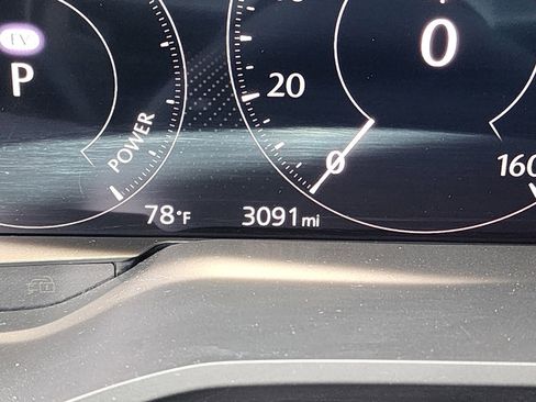 Certified 2025 MAZDA CX-70 Plug-In Hybrid w/ Premium Pkg image 7