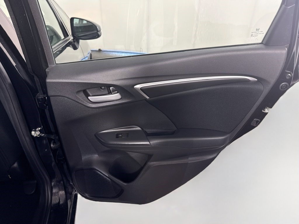 Used 2020 Honda Fit LX image 26