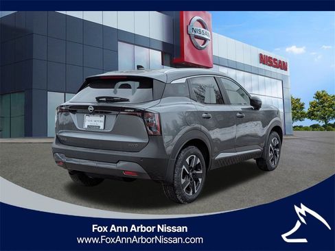 New 2026 Nissan Kicks SV w/ SV Premium Package image 5