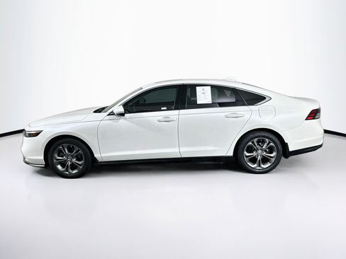 Used 2024 Honda Accord EX image 4