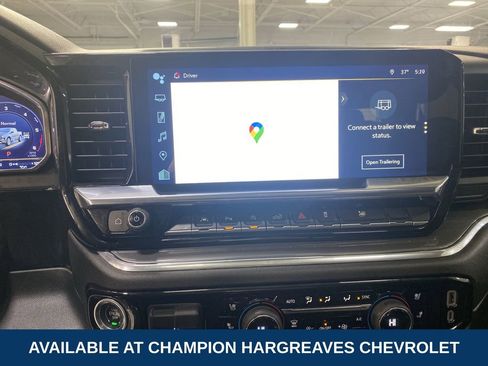 Used 2023 Chevrolet Silverado 1500 High Country image 18