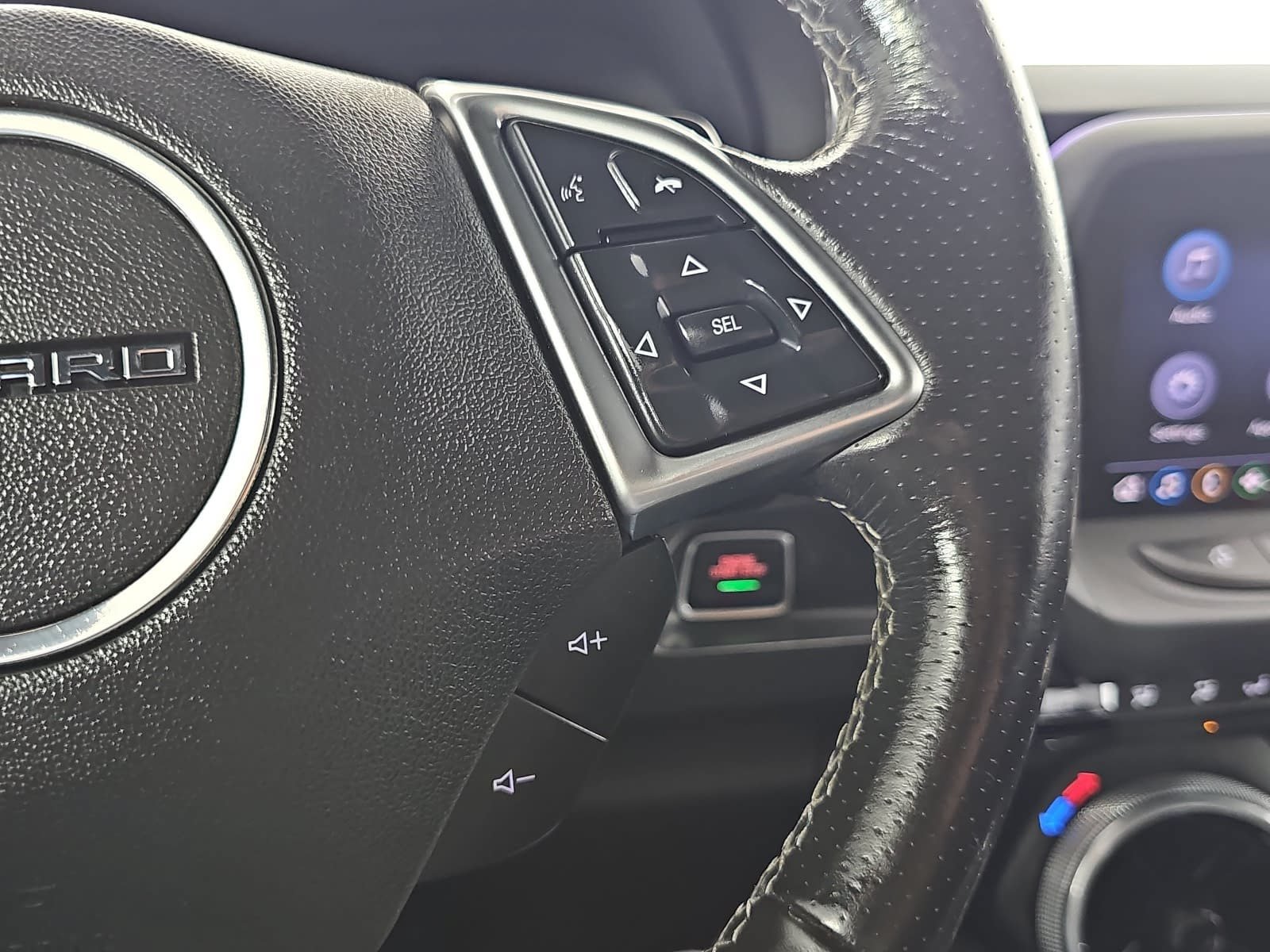 Used 2020 Chevrolet Camaro SS RWD image 16