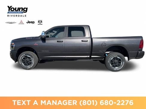 New 2026 RAM 2500 Laramie AWD/4WD image 7