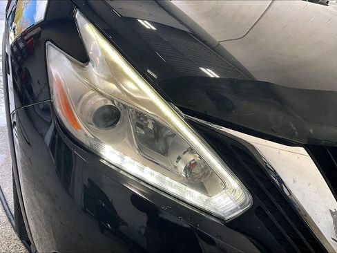 Used 2017 Nissan Murano S AWD/4WD image 32
