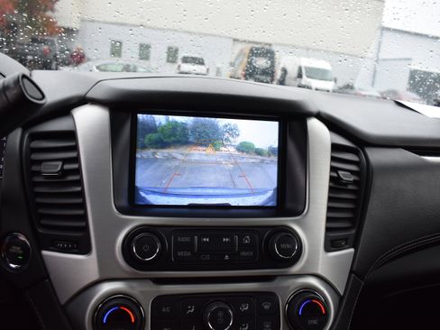 Used 2019 GMC Yukon XL SLT w/ Open Road Package image 19