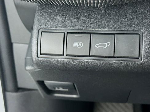 Used 2024 Toyota bZ4X XLE w/ Weather Package image 17