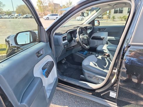 Used 2025 Ford Maverick XLT w/ XLT Luxury Package image 11