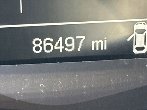 Used 2017 Chevrolet Trax LT w/ LT Convenience Package image 19