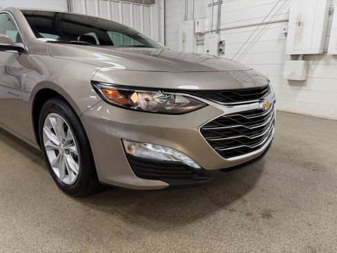 Used 2025 Chevrolet Malibu LT image 26