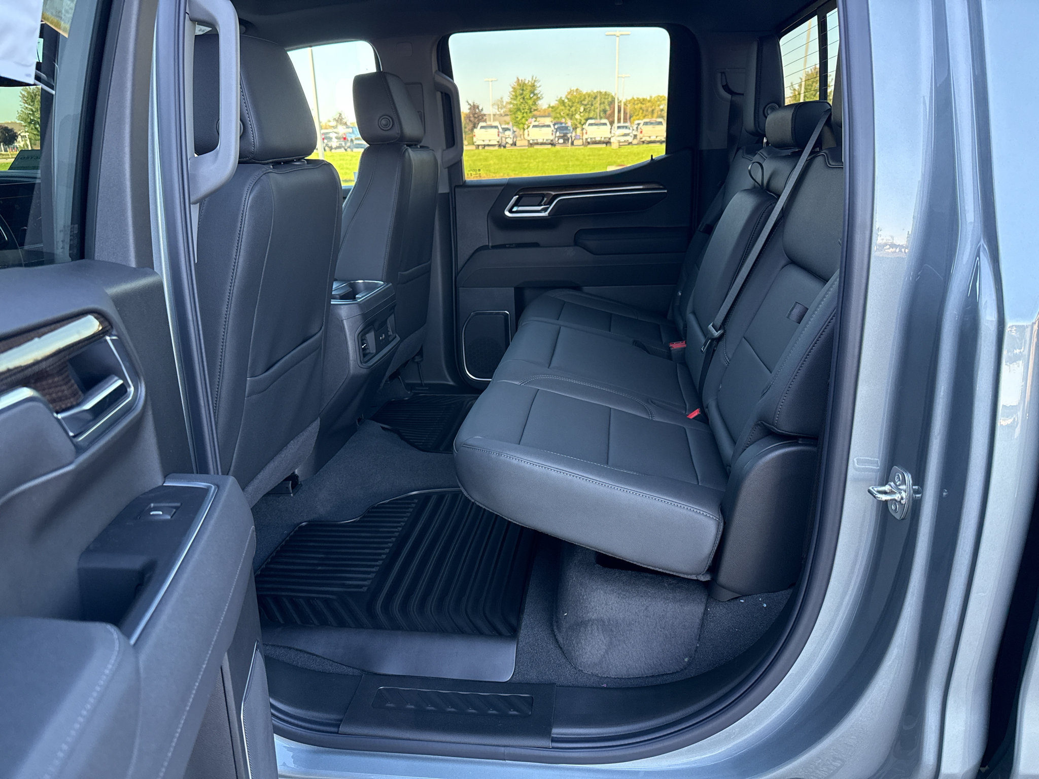 New 2026 Chevrolet Silverado 1500 RST w/ Safety Package AWD/4WD image 42