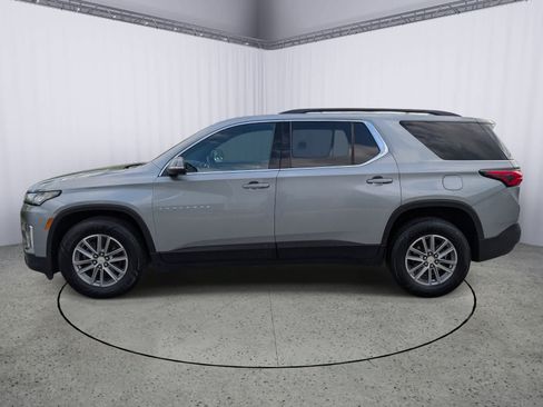Used 2023 Chevrolet Traverse LT w/ LPO, Floor Liner Package AWD/4WD image 5