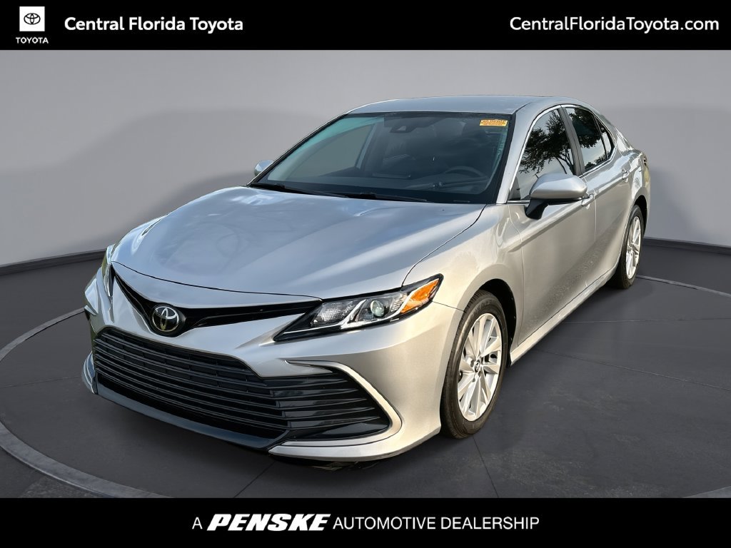Used 2023 Toyota Camry LE FWD image 1