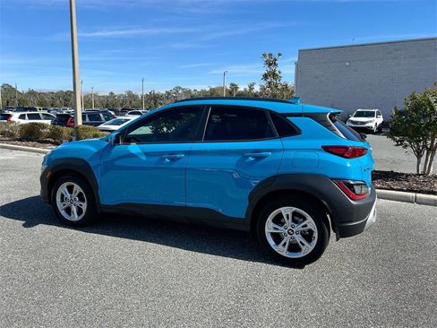 Certified 2022 Hyundai Kona SEL image 9
