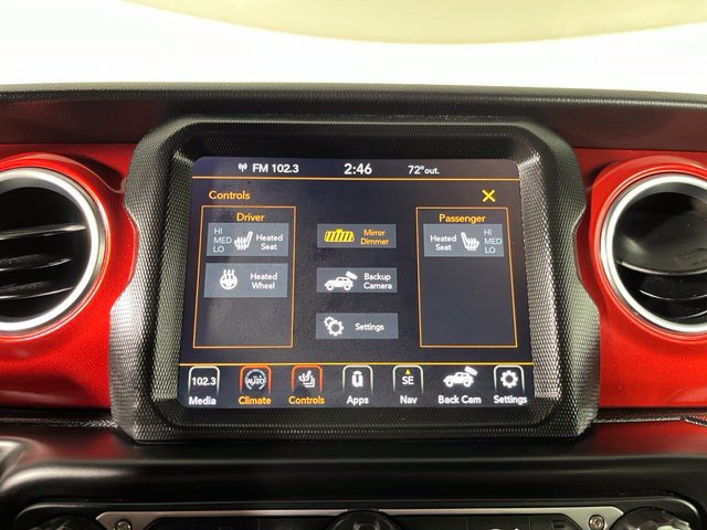 Used 2022 Jeep Wrangler Unlimited Rubicon w/ Cold Weather Group AWD/4WD image 30